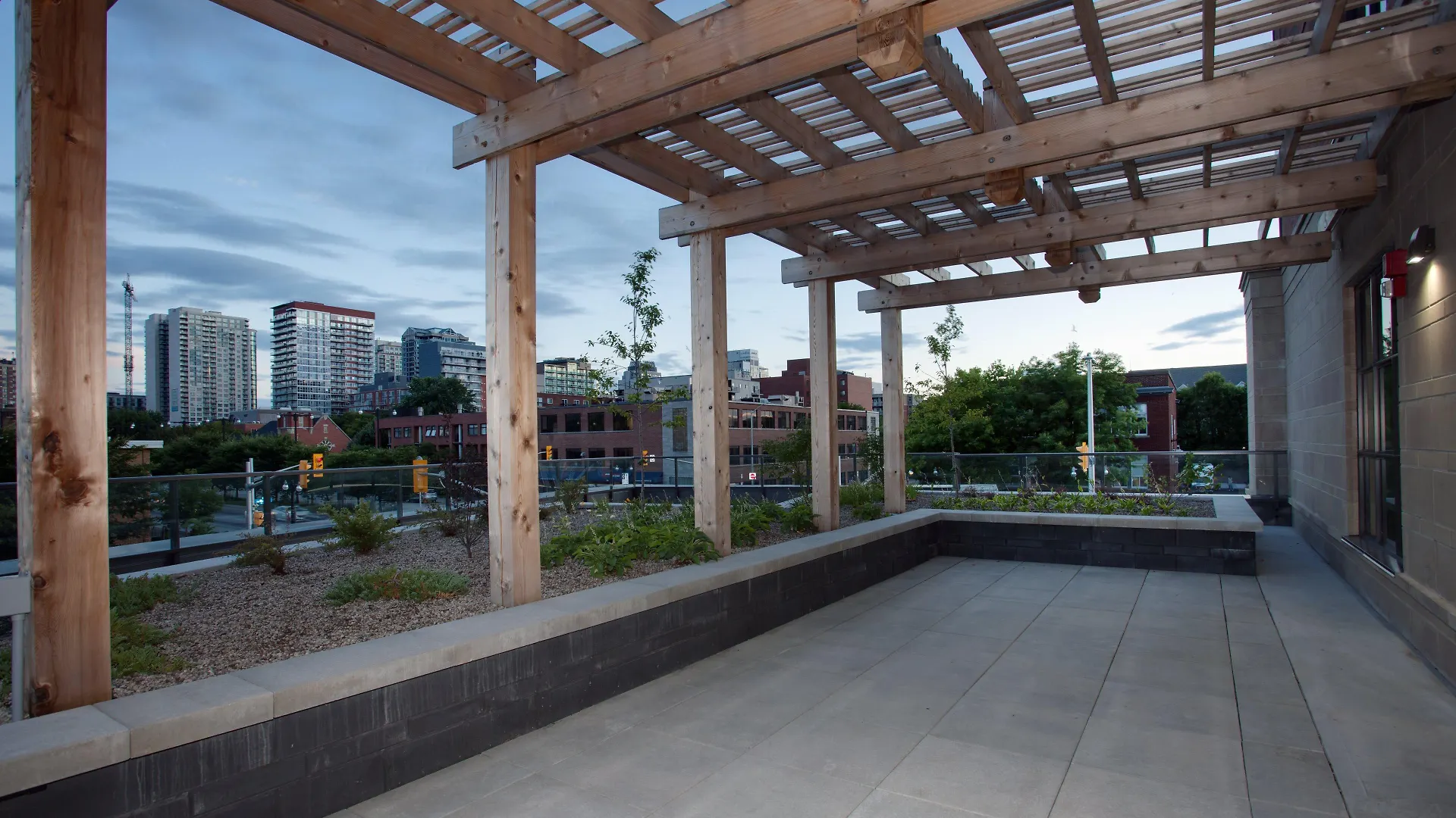 Holiday Inn Express & Suites Downtown Ottawa East By Ihg