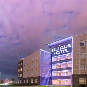 Clique Airport 4* YYC
