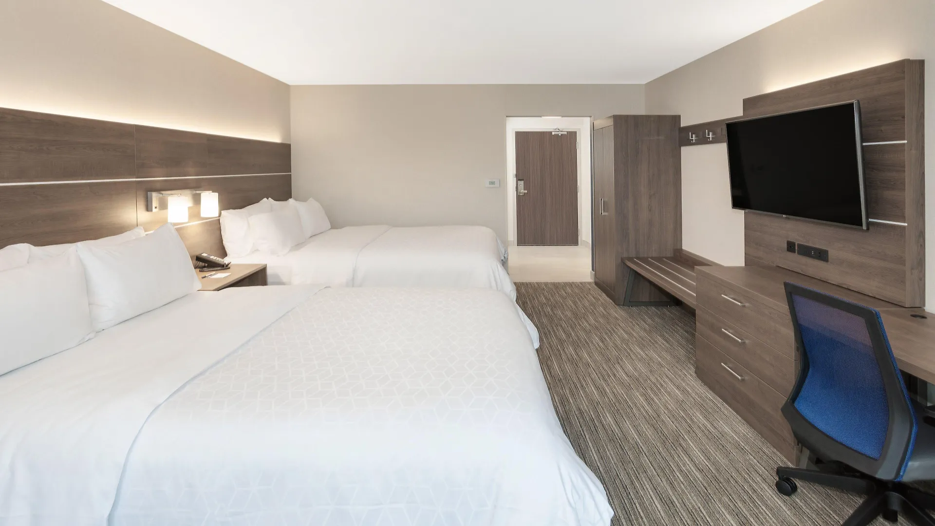 Holiday Inn Express & Suites Downtown Ottawa East By Ihg Hotel